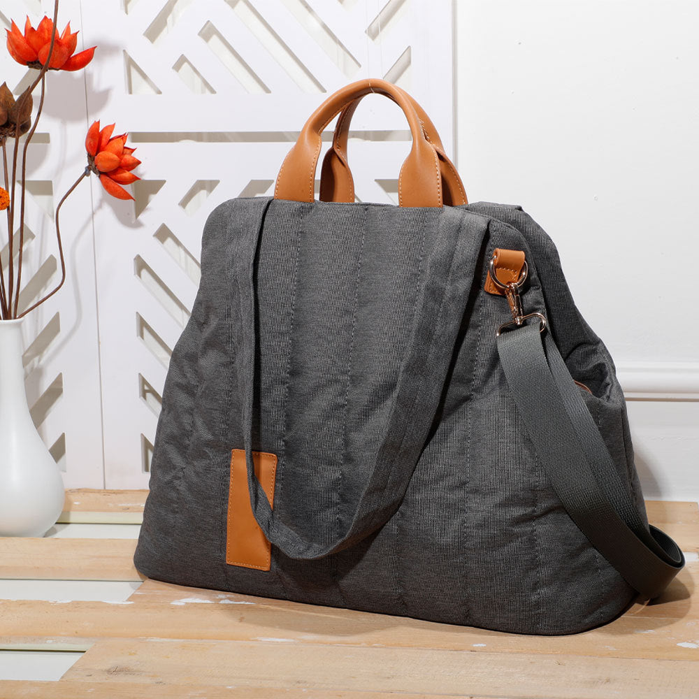 Pet Dog Cat Bag Carrier Light Waterproof Dog Out Portable Handbag Pet Accessories Fashion Dog Bag - PetsWage